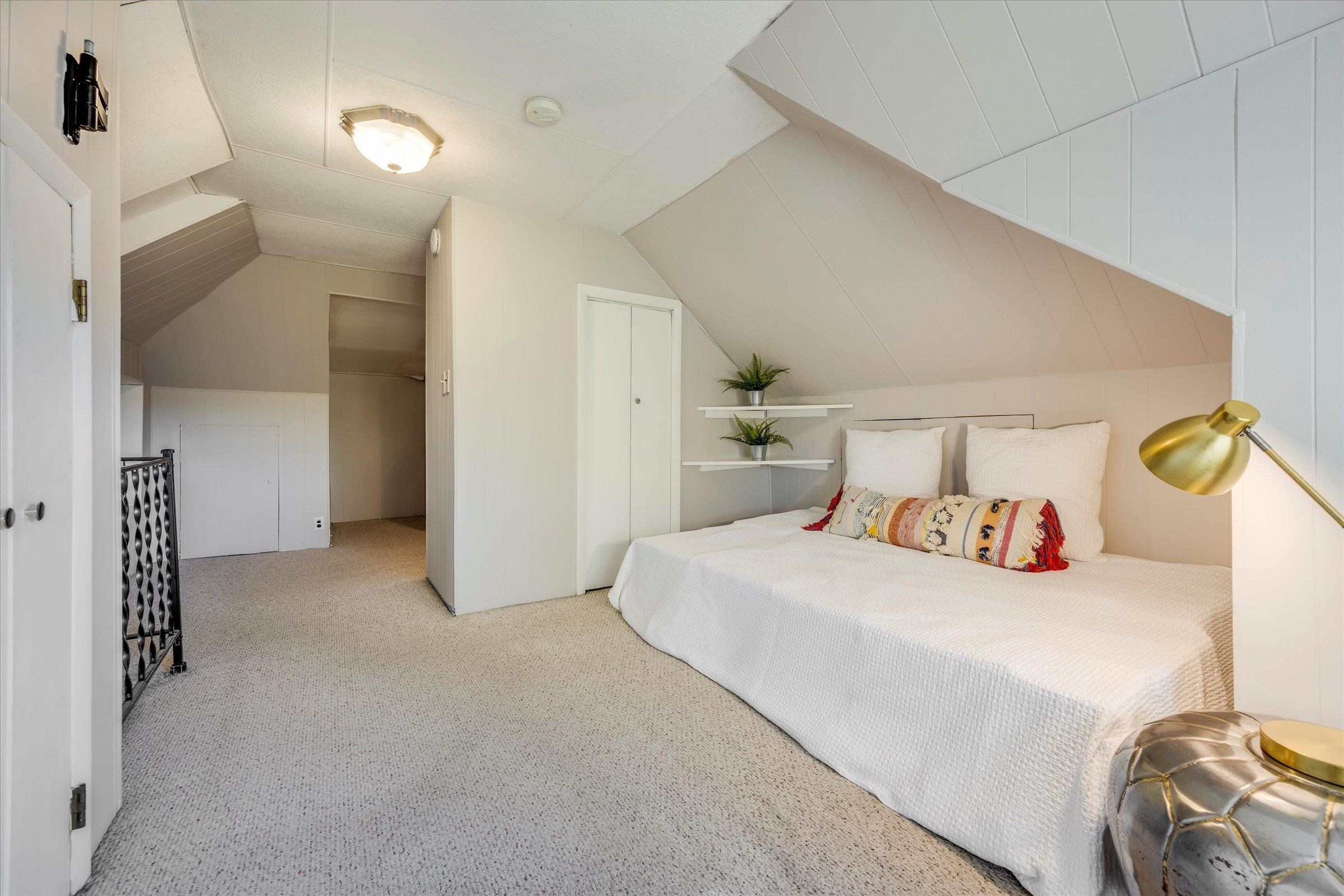 65 East Gouverneur Avenue Rutherford, NJ 07070 - Photo 23 of 37