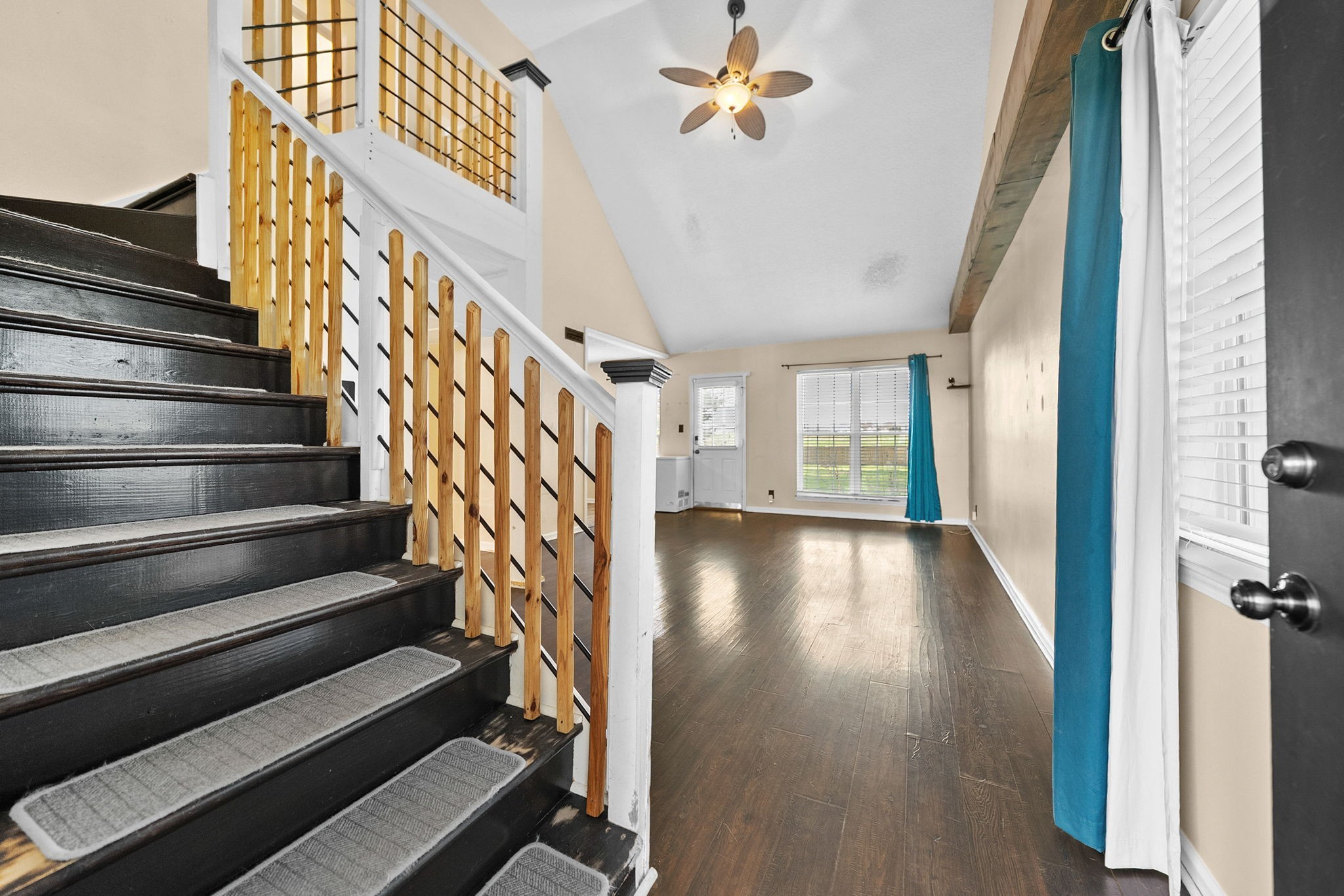 149 Bumpus Mill Road Oak Grove, KY 42262 - Photo 4 of 32