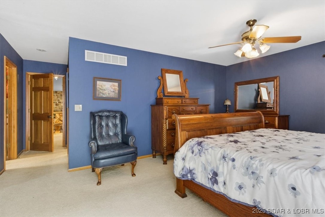112 Pelican View Lane Roach, MO 65787 - Photo 27 of 68 Upper level master
