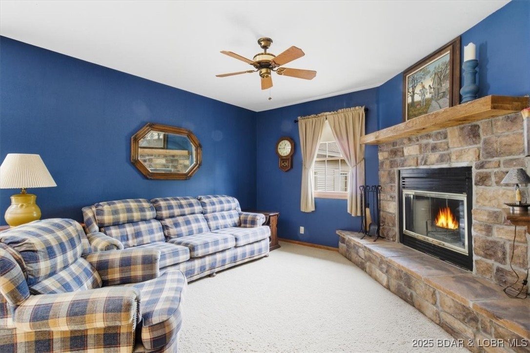 112 Pelican View Lane Roach, MO 65787 - Photo 28 of 68 Upper level master