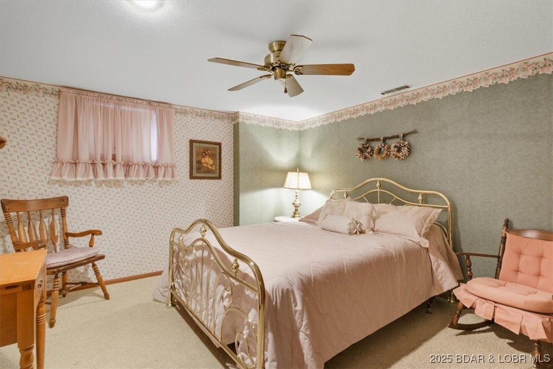 112 Pelican View Lane Roach, MO 65787 - Photo 38 of 68 Main level bedroom 3