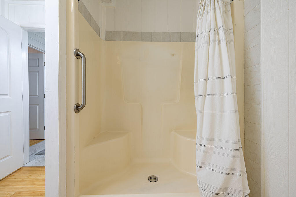 109 Seabreeze Circle Inlet Beach, FL 32461 - Photo 103 of 148 Bathroom1(7)