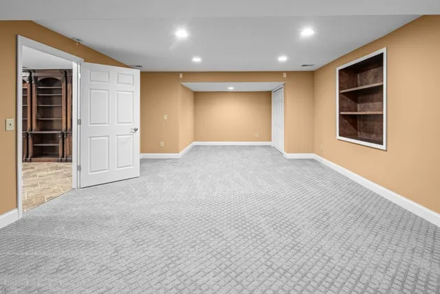 $450,000 | 1320 Sunrise Lane, Port Byron, IL 61275