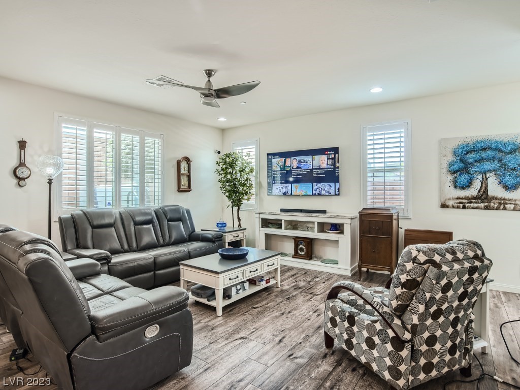 340 Mezzaforte Street Henderson, NV 89011 - Photo 7 of 28