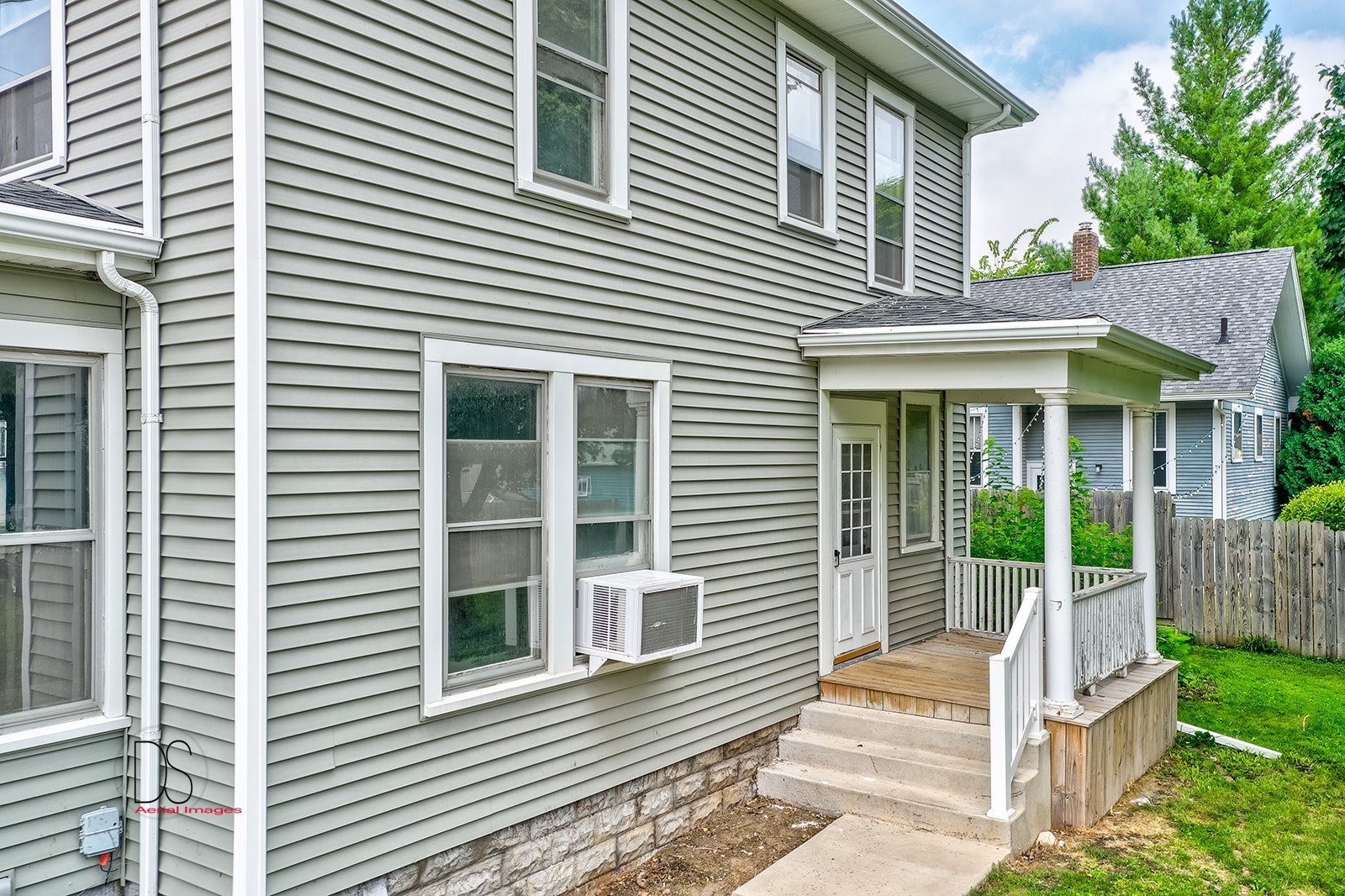 444 State Street Ottawa, IL 61350 - Photo 5 of 22 Gallery Image 5
