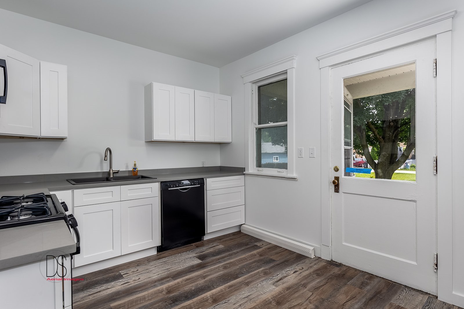 444 State Street Ottawa, IL 61350 - Photo 10 of 22 Gallery Image 10