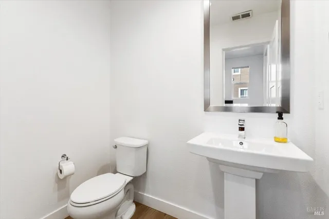 $749,000 | 235 Gambrel Circle, Santa Rosa, CA 95403