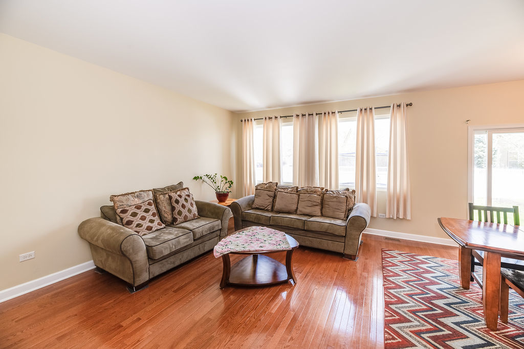 3518 Harms Road Joliet, IL 60435 - Photo 8 of 20
