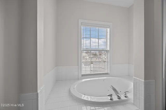 $220,000 | 1930 Tara Court, Unit 201, Greenville, NC 27858