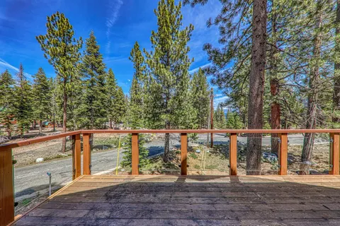 $899,000 | 327 Valley View Drive, Tahoma, CA 96142