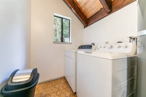 $899,000 | 327 Valley View Drive, Tahoma, CA 96142
