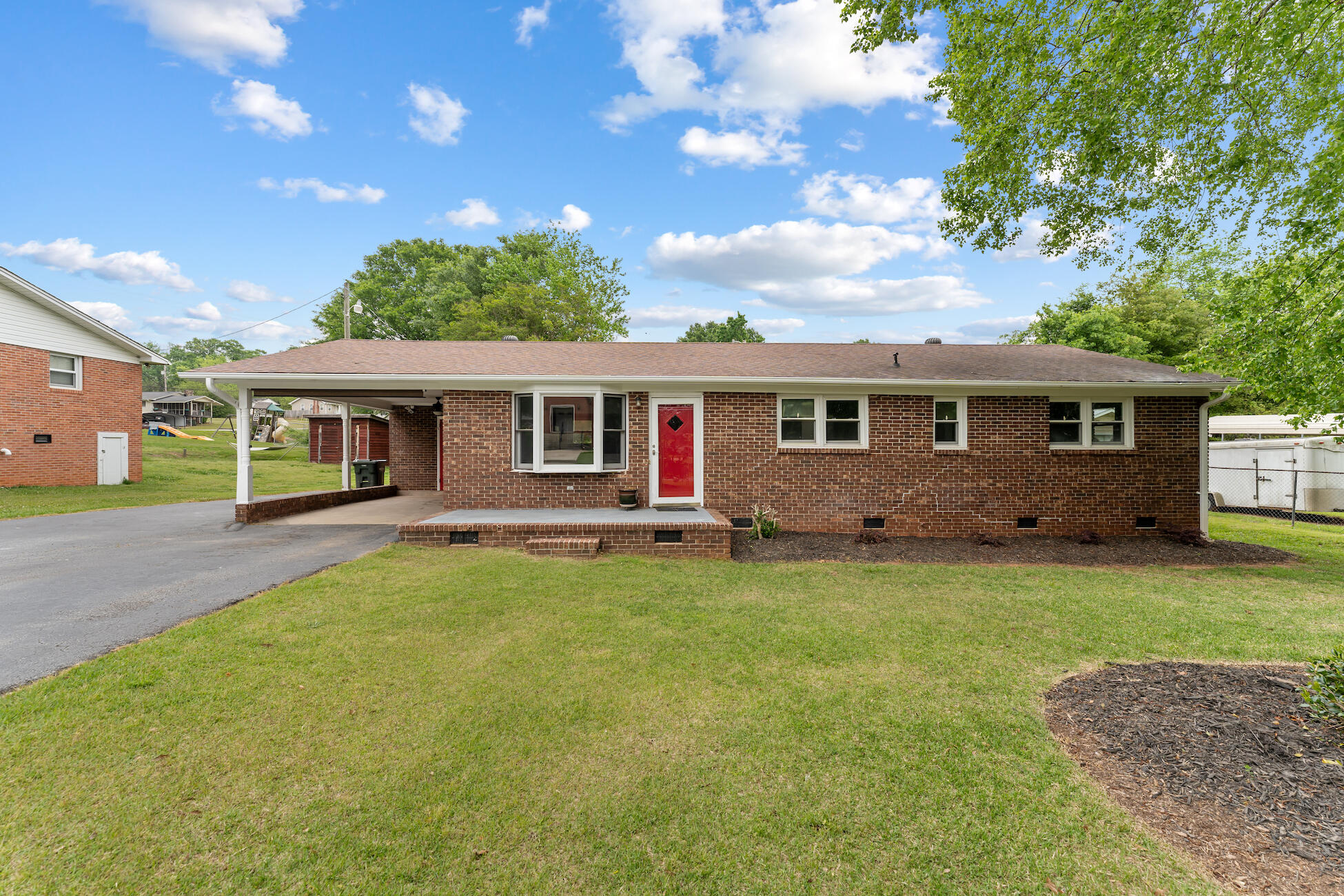 103 Ruth Drive Easley, SC 29640 - Photo 2 of 25 1