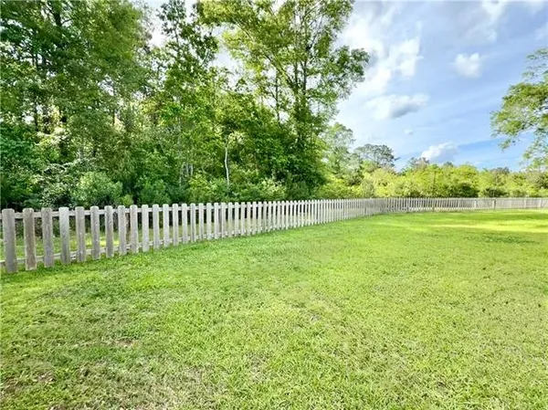 $2,500 | 26122 Trinity Lane, Ponchatoula, LA 70454