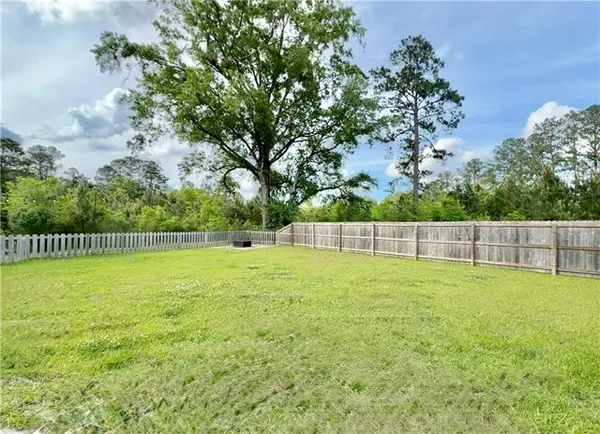 $2,500 | 26122 Trinity Lane, Ponchatoula, LA 70454