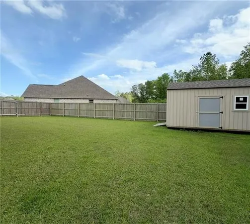 $2,500 | 26122 Trinity Lane, Ponchatoula, LA 70454