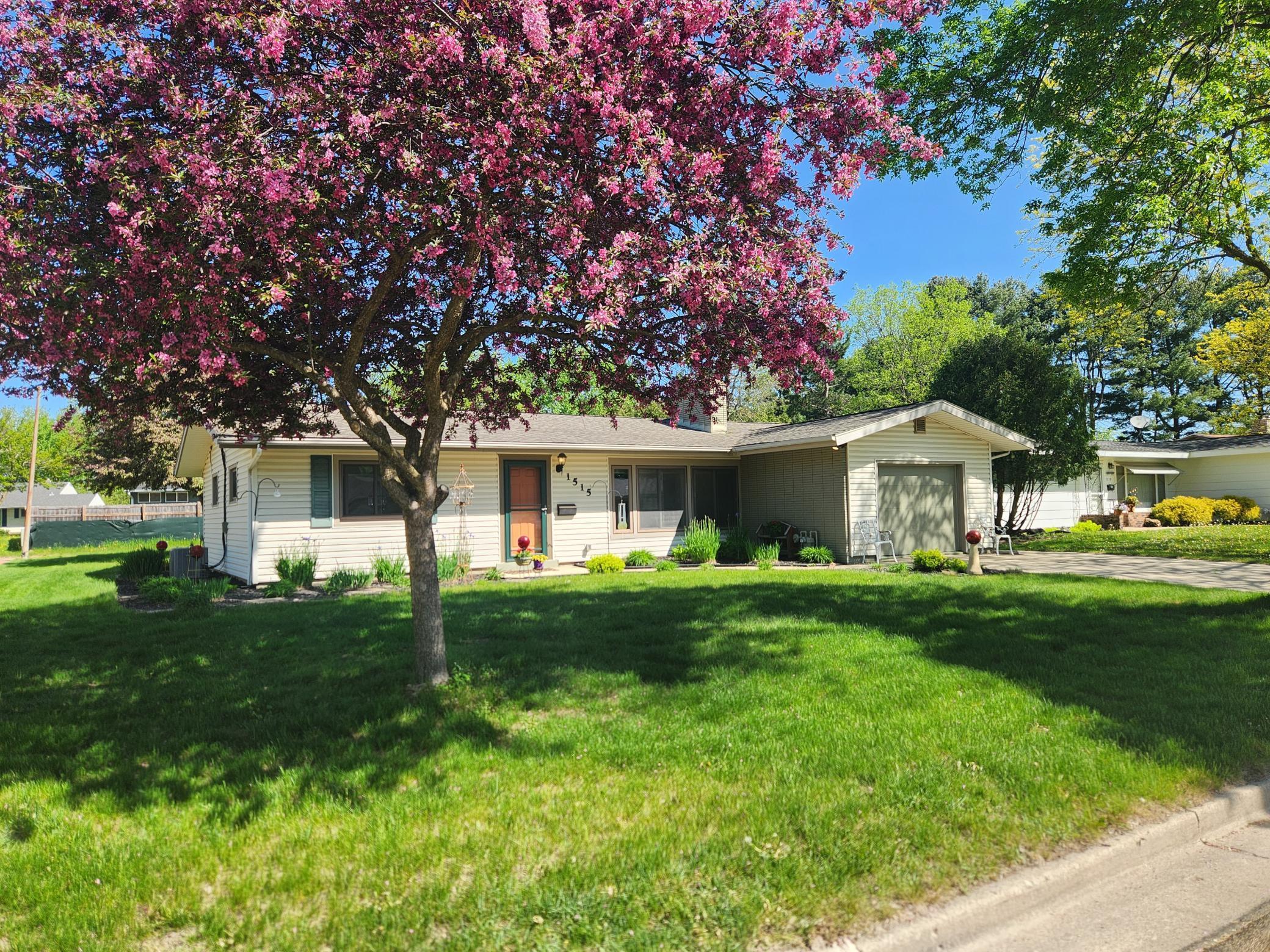 1515 Graham Court Southeast Rochester, MN 55904 - Photo 1 of 1 Gallery Image 1