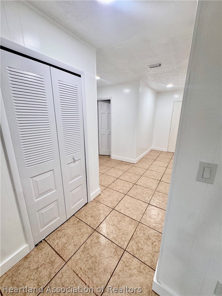 5920 Cherry Road Sebring, FL 33875 - Photo 10 of 41 Gallery Image 10