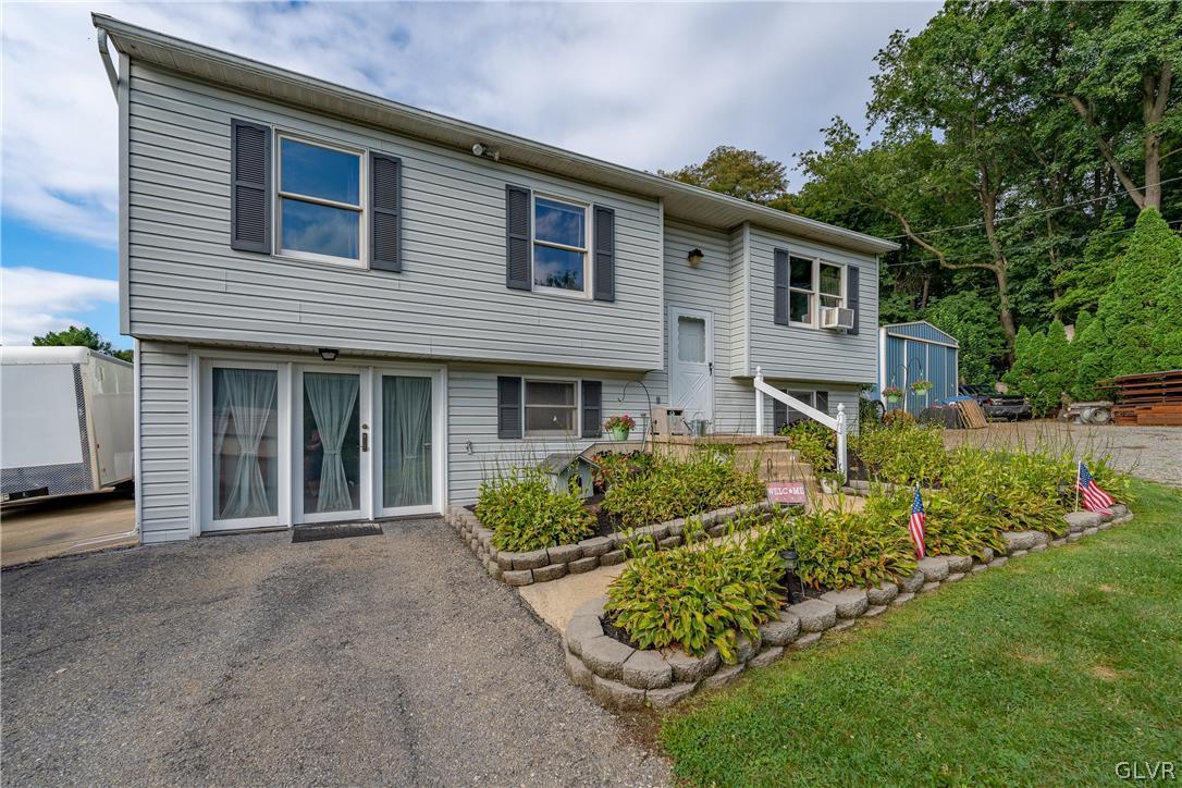 Welcome to 17 Fredericksville Rd!