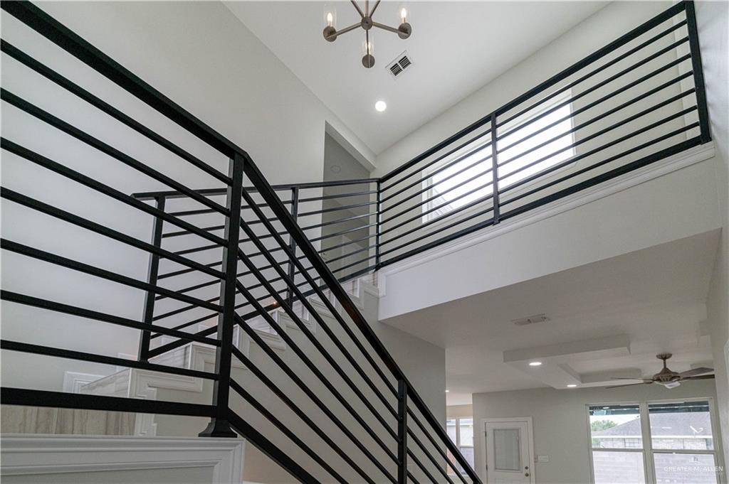 5404 North Crown Point Pharr, TX 78577 - Photo 9 of 24