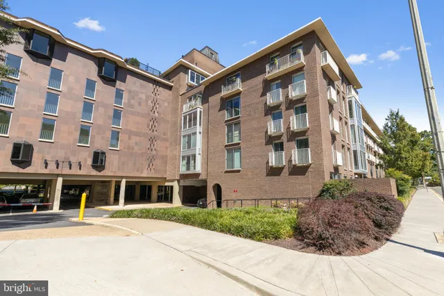 $275,500 | 520 N Street Southwest, Unit S025, Washington, DC 20024