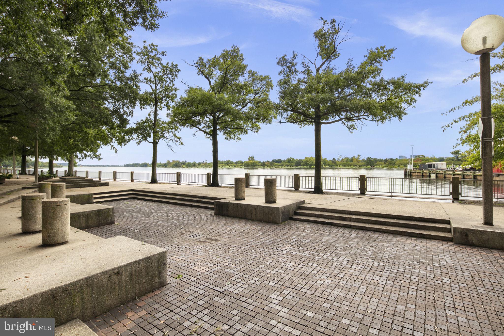 520 N Street Southwest, Unit S025 Washington, DC 20024 - Photo 31 of 32