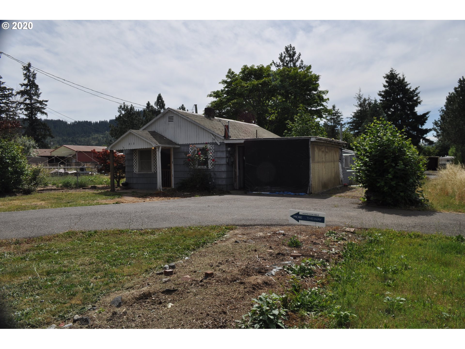 213 South Comstock Road Sutherlin, OR 97479 - Photo 1 of 10 Gallery Image 1