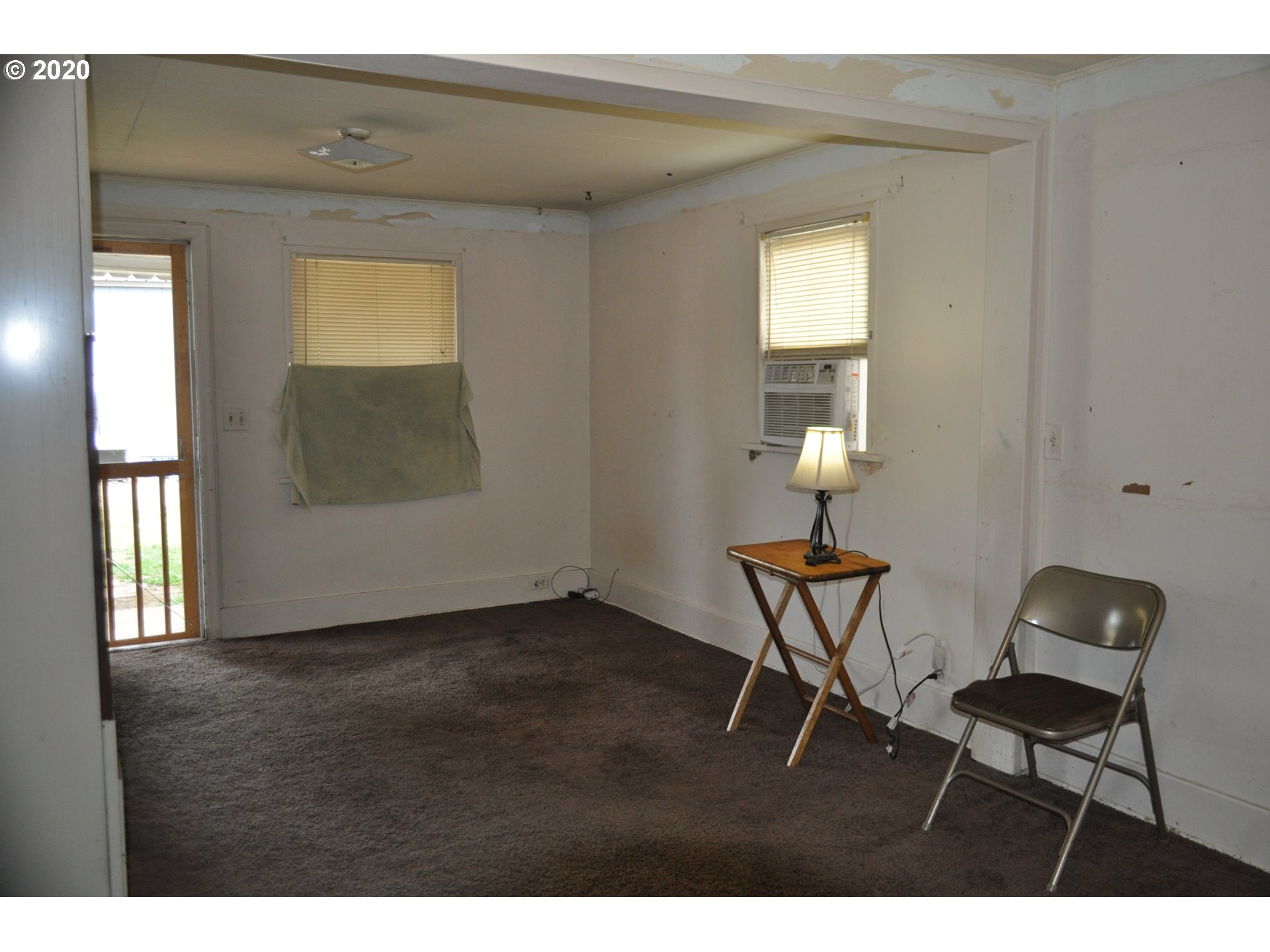 213 South Comstock Road Sutherlin, OR 97479 - Photo 8 of 10 Gallery Image 8