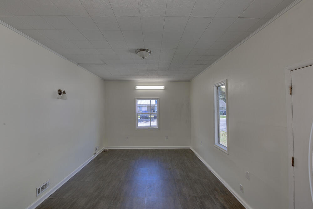 1526 Springvale Road Chattanooga, TN 37412 - Photo 5 of 16 5