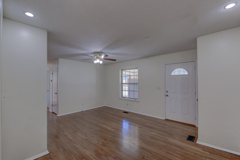 1526 Springvale Road Chattanooga, TN 37412 - Photo 7 of 16 7