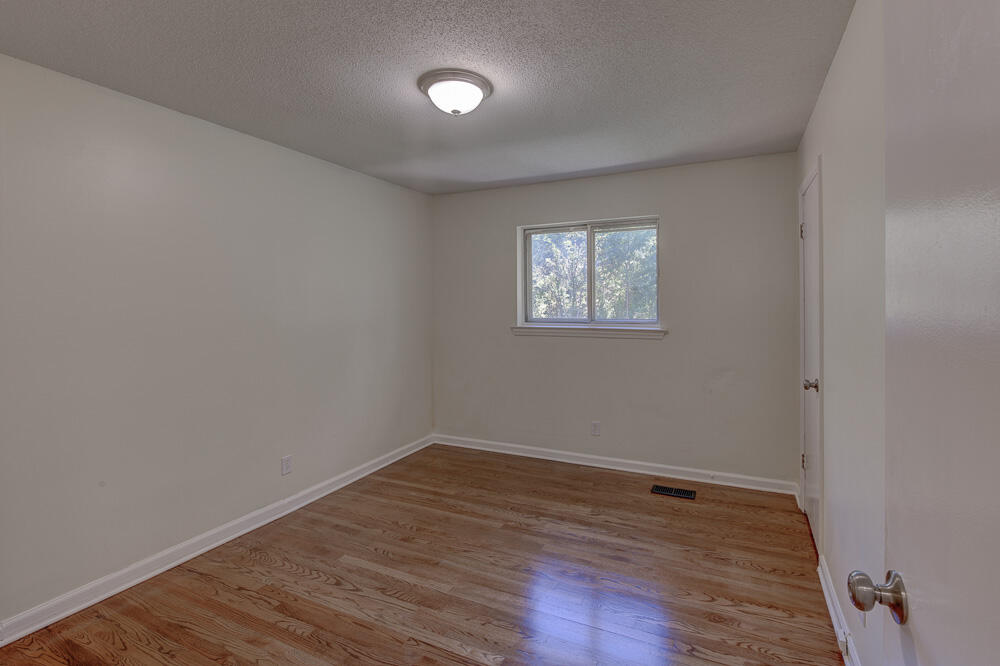 1526 Springvale Road Chattanooga, TN 37412 - Photo 9 of 16 9