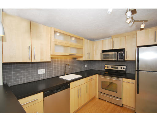 79 Florida Street, Unit 13 Boston, MA 02124 - Photo 1 of 8