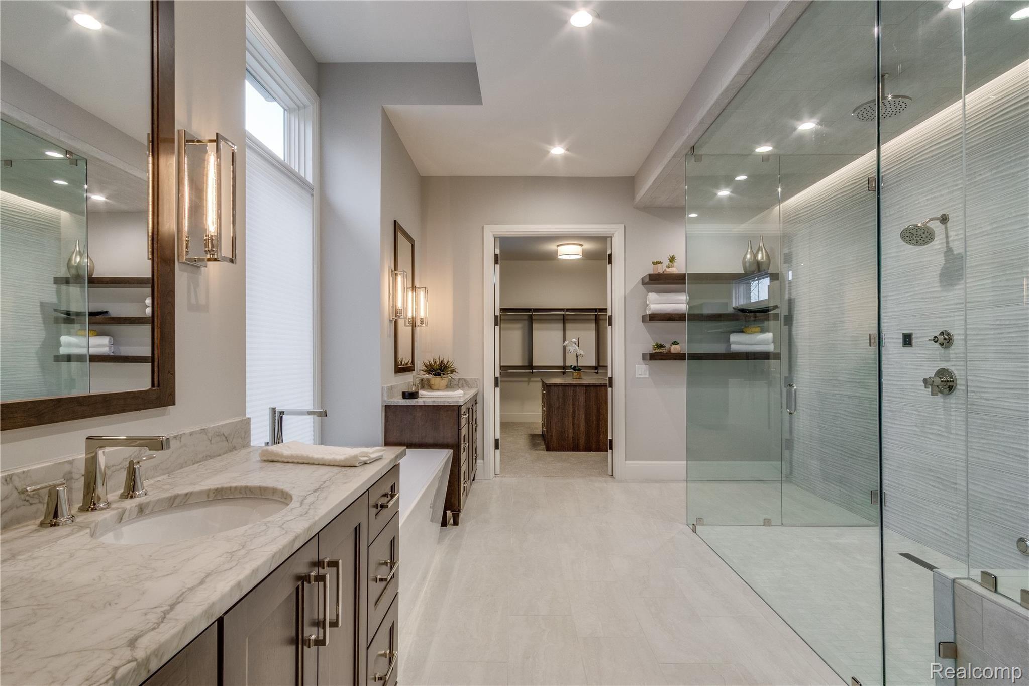 5776 Sovereign Drive Rochester, MI 48306 - Photo 20 of 28 Interiors (27 of 32).jpg
