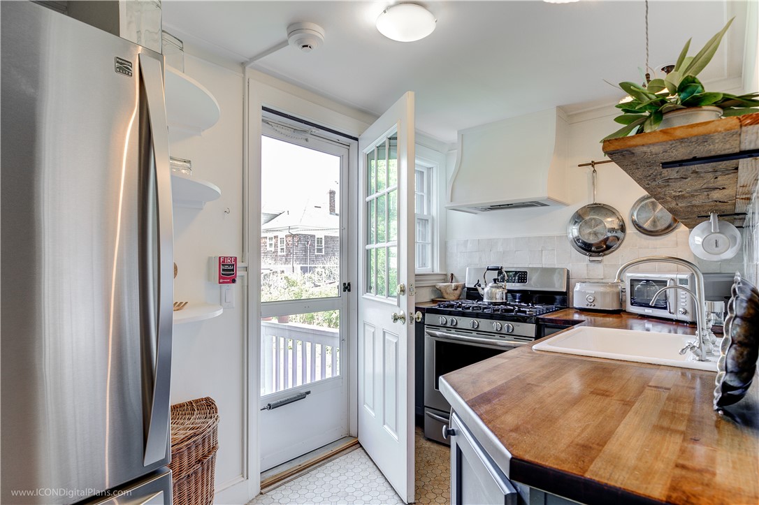 36 Kay Street, Unit 3 Newport, RI 02840 - Photo 21 of 44