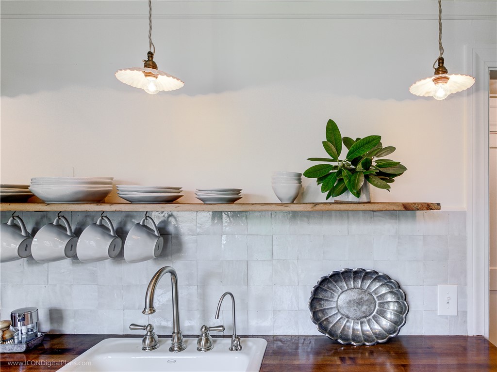 36 Kay Street, Unit 3 Newport, RI 02840 - Photo 41 of 44