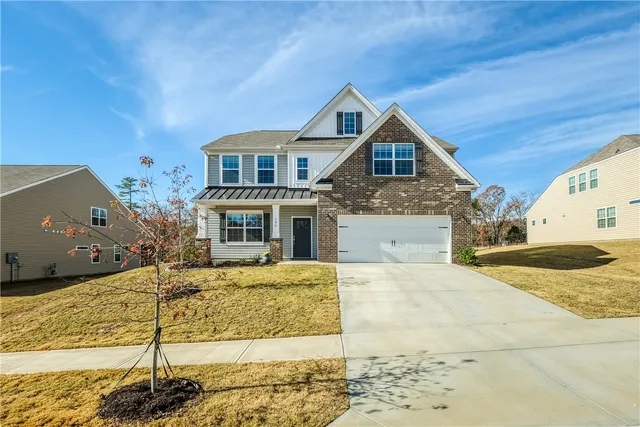 $429,000 | 106 Keswick Circle, Central, SC 29630