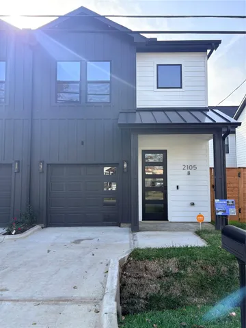 $2,200 | 2105 Esther Drive, Unit B, Houston, TX 77088