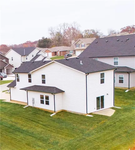 $300,000 | 704 Mahogany Court, Warrensburg, MO 64093