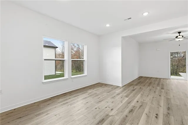 $300,000 | 704 Mahogany Court, Warrensburg, MO 64093