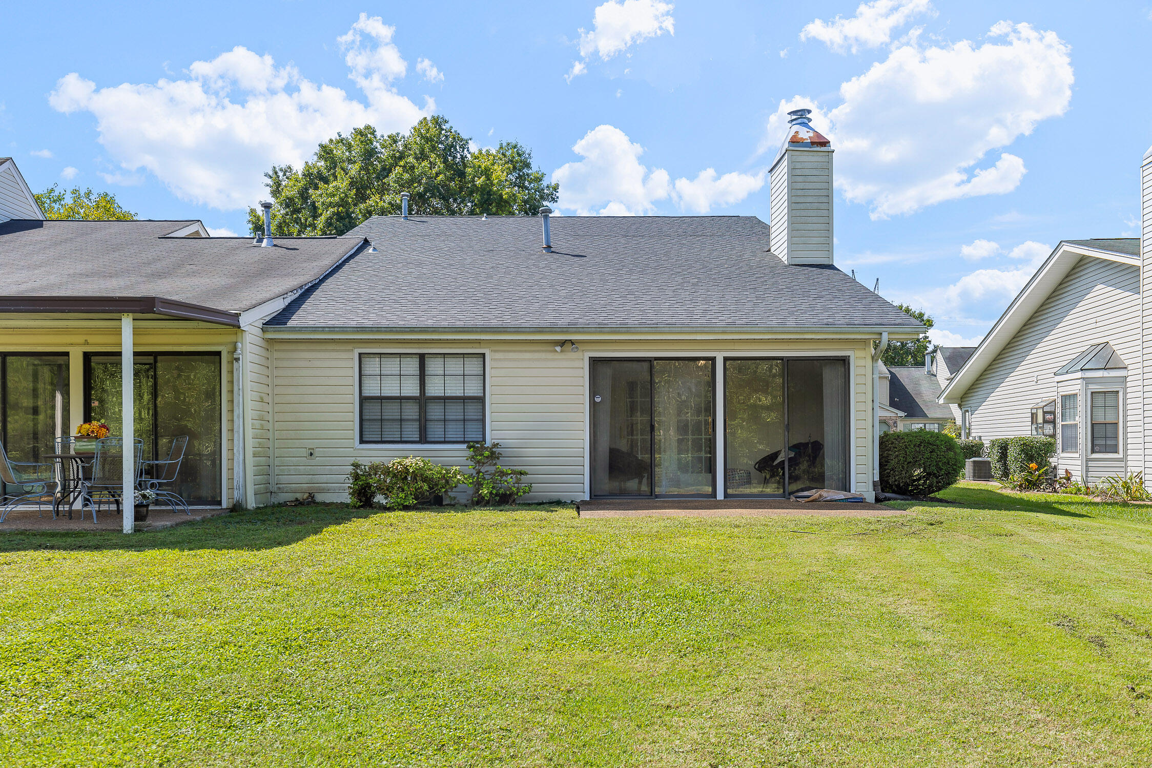 6709 Hickory Brook Road Chattanooga, TN 37421 - Photo 3 of 32 Hickory-4