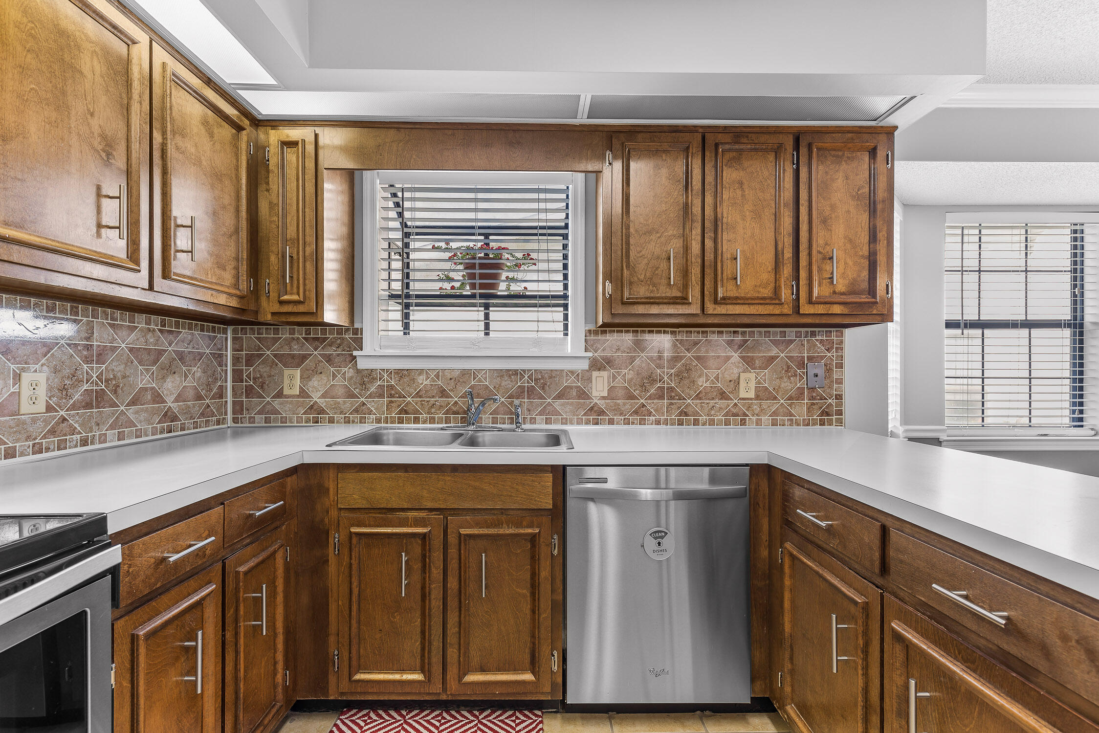 6709 Hickory Brook Road Chattanooga, TN 37421 - Photo 10 of 32 Hickory-18