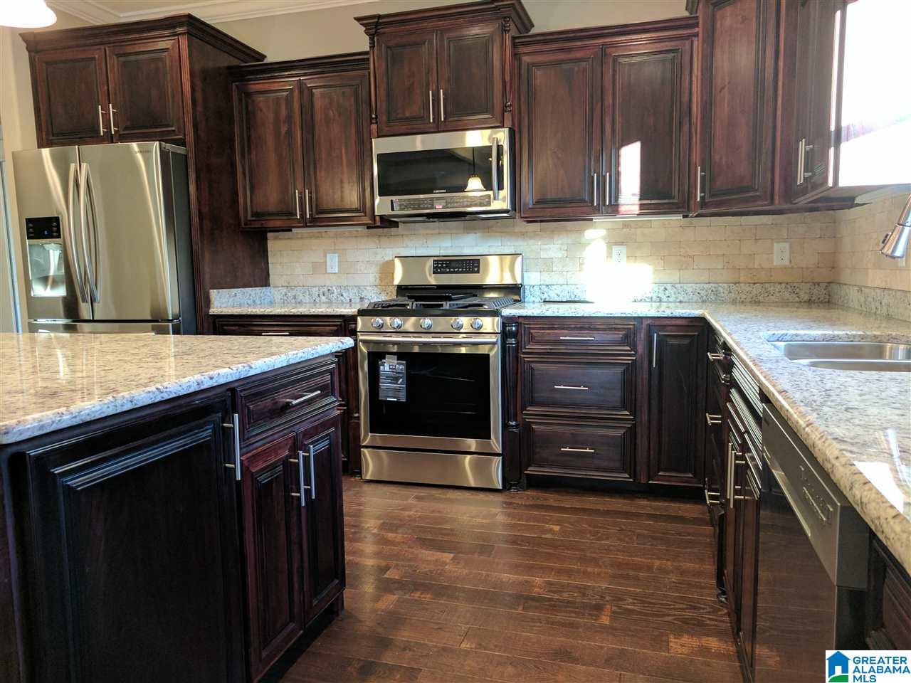 131 Widgeon Drive Alabaster, AL 35007 - Photo 5 of 34