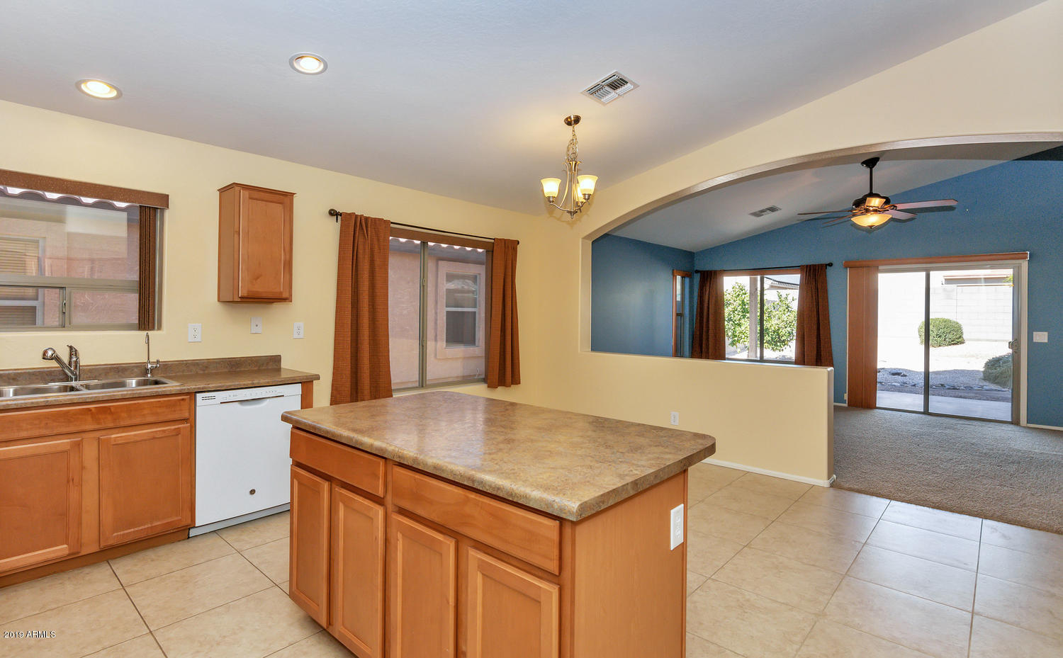 23850 West Chipman Road Buckeye, AZ 85326 - Photo 11 of 29 23850 W Chipman Rd-large-007-005-Kitchen