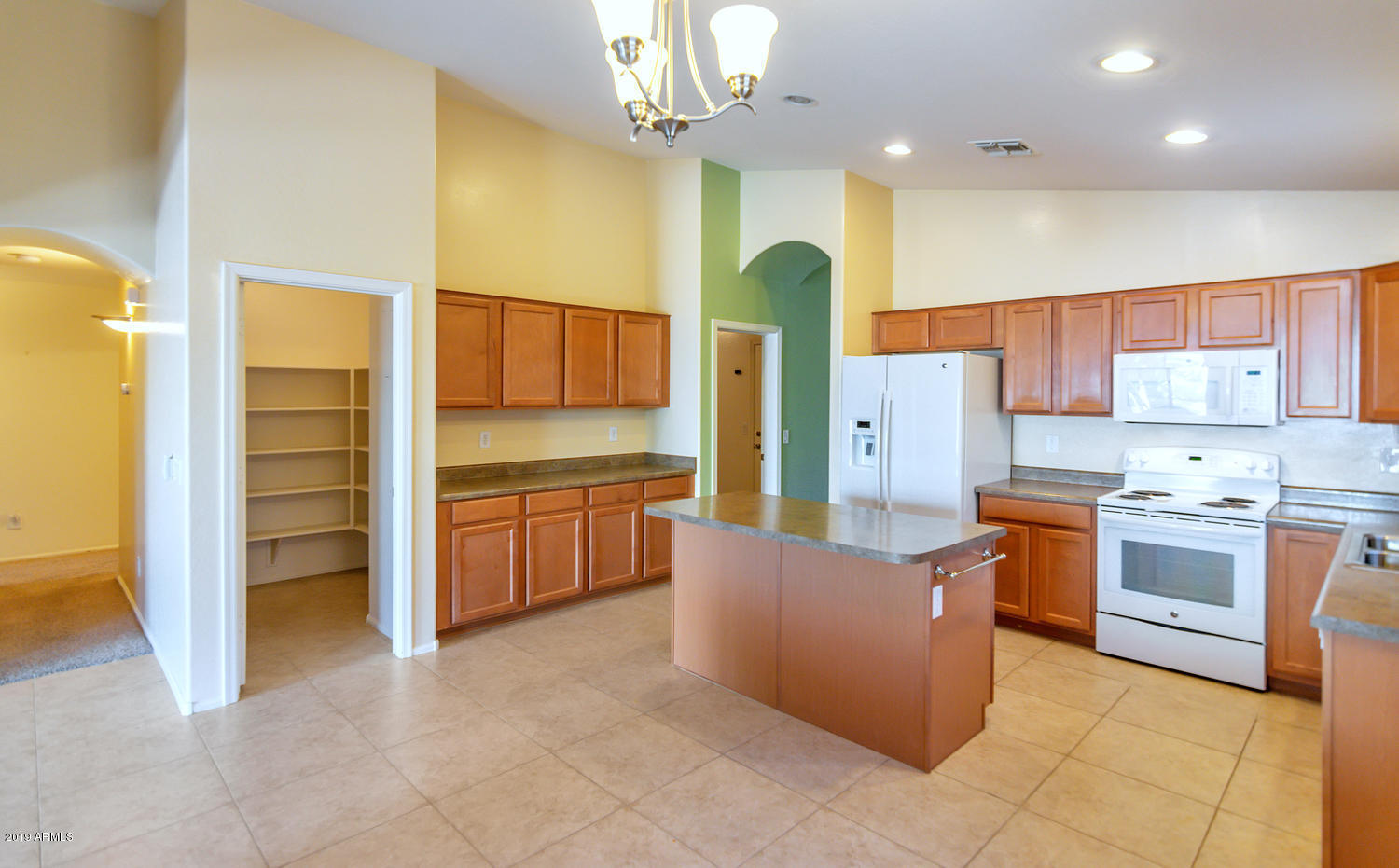 23850 West Chipman Road Buckeye, AZ 85326 - Photo 12 of 29 23850 W Chipman Rd-large-008-004-Kitchen