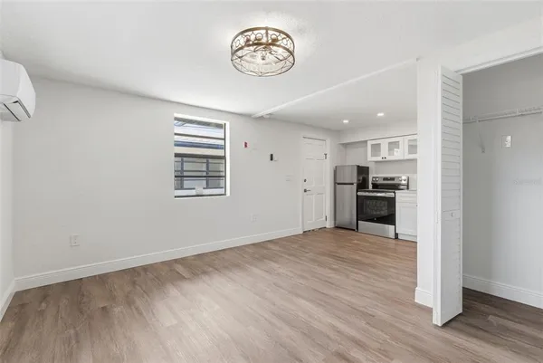 $2,300 | 113 145th Avenue, Unit 4, Madeira Beach, FL 33708