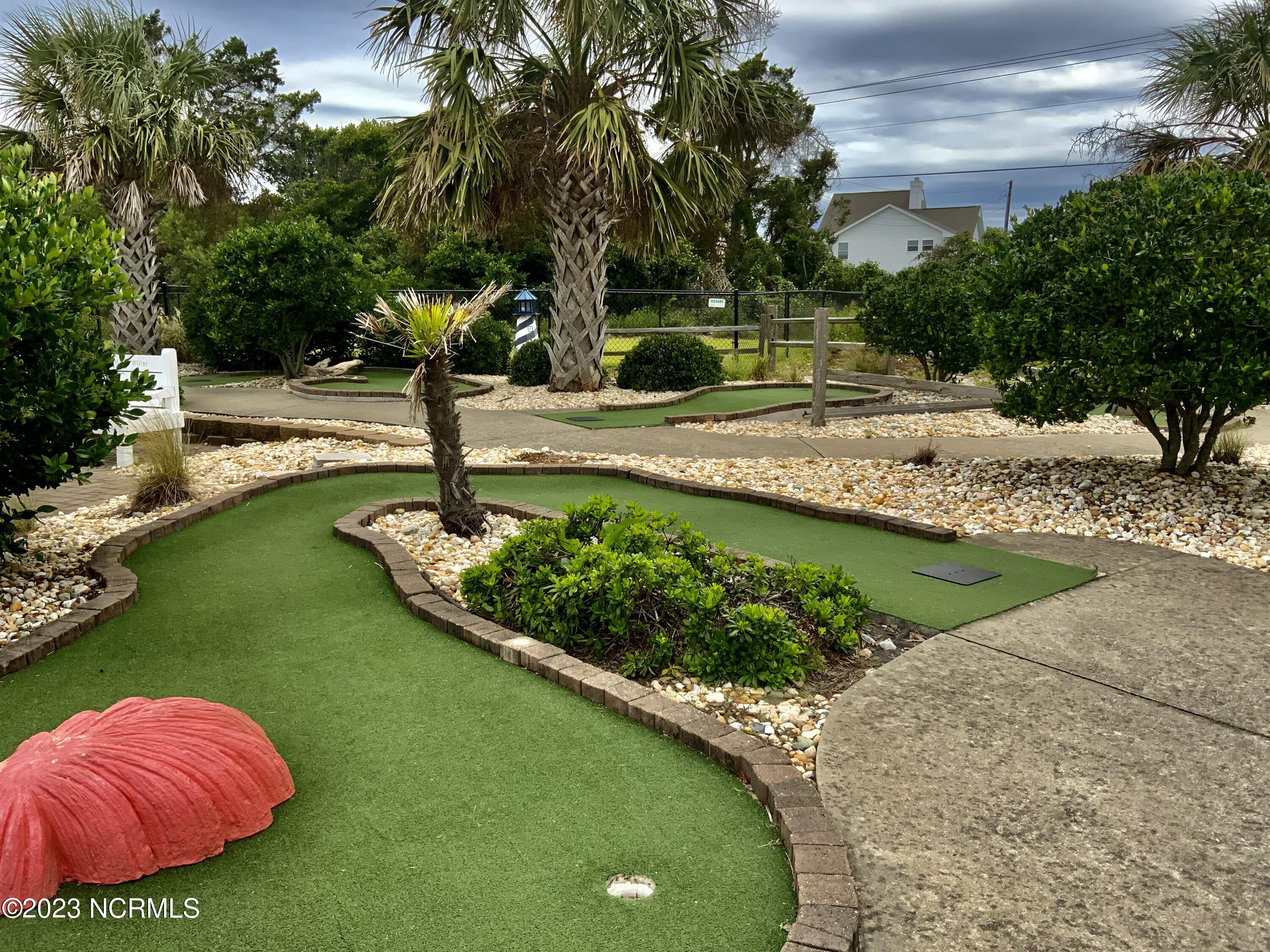 1904 East Fort Macon Road, Unit 255 Atlantic Beach, NC 28512 - Photo 31 of 35 Mini golf. Previously taken in season