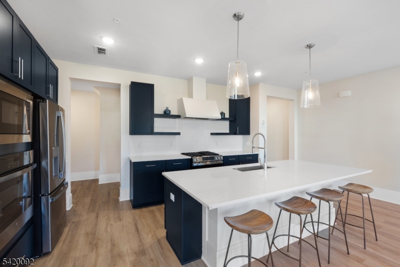 123 Myrtle Road Warren, NJ 07059 - Photo 4 of 17