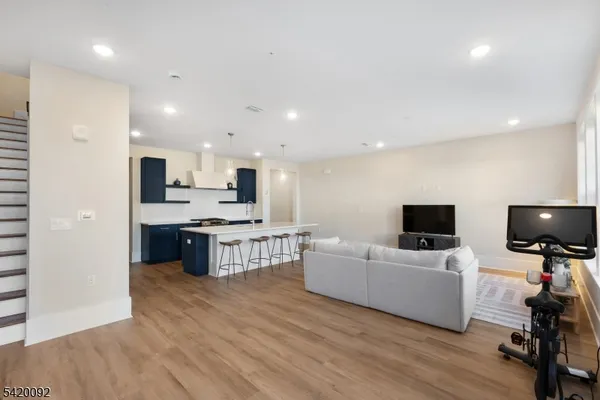 $4,150 | 123 Myrtle Road, Warren, NJ 07059