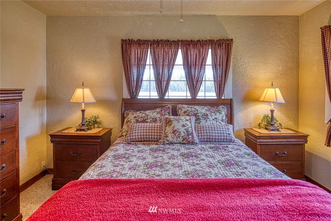 1715 South Bank Road Oakville, WA 98568 - Photo 12 of 40 Gallery Image 12