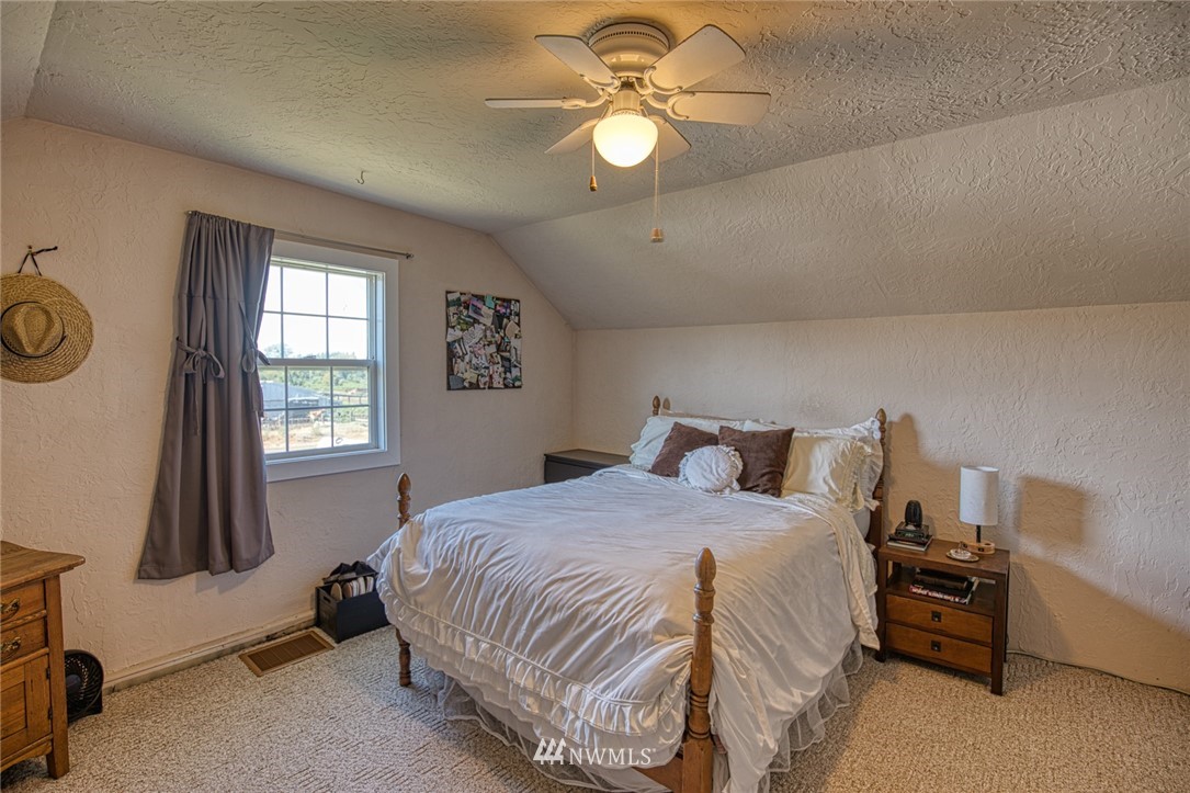 1715 South Bank Road Oakville, WA 98568 - Photo 18 of 40 Gallery Image 18