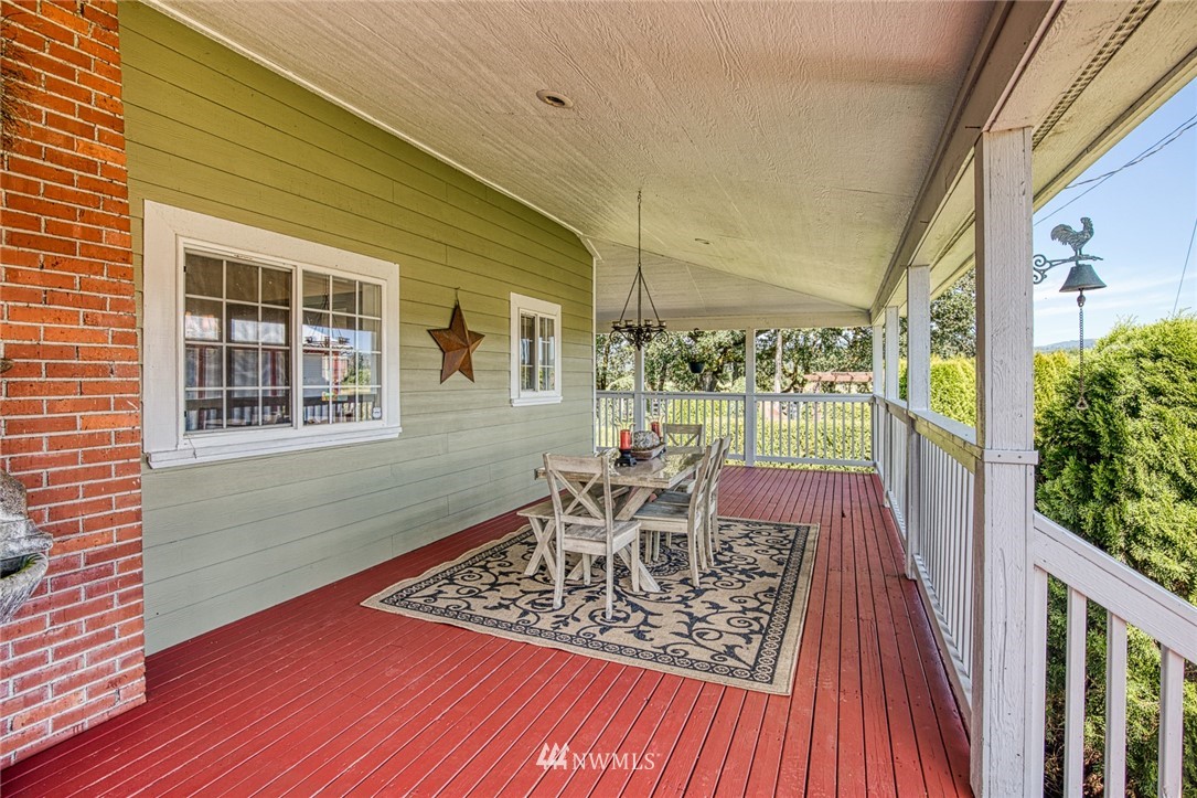 1715 South Bank Road Oakville, WA 98568 - Photo 3 of 40 Gallery Image 3